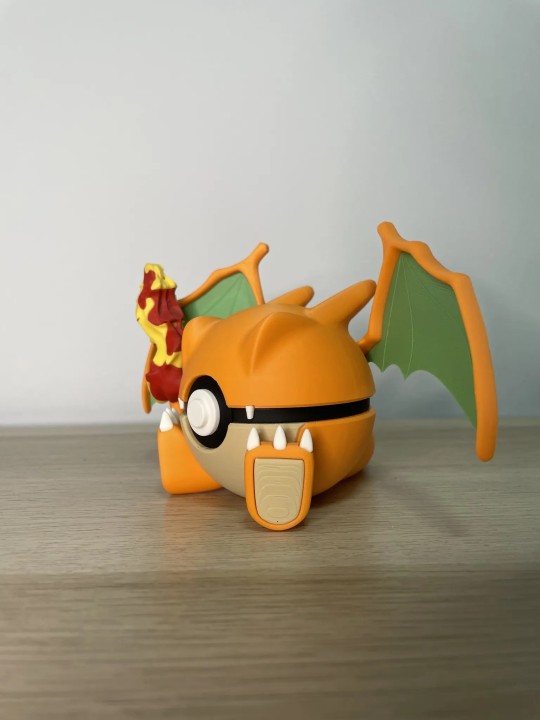Charizard V2 Charizard V2
