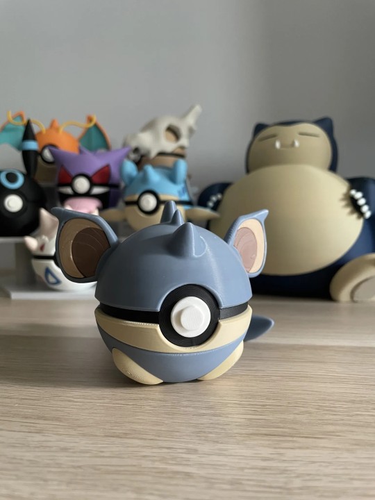Nidoqueen Nidoqueen