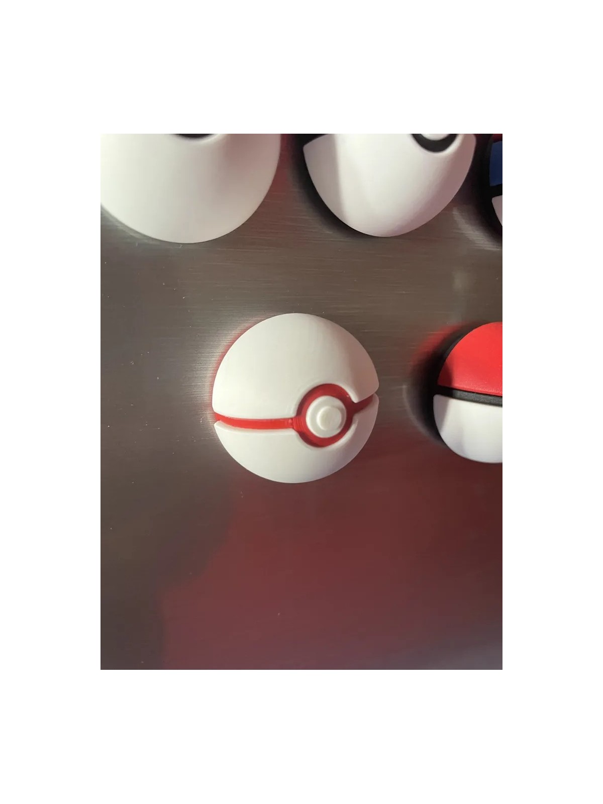 Iman Poké Ball Premier Ball