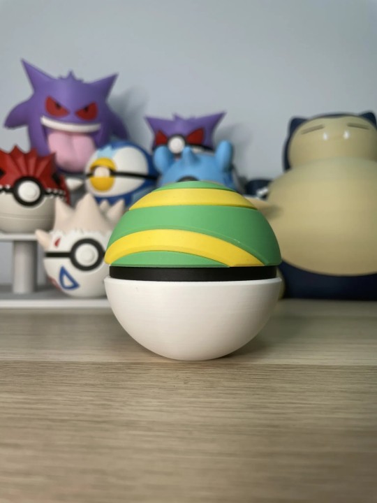 Poké Ball Nest Ball Poké Ball Nest Ball