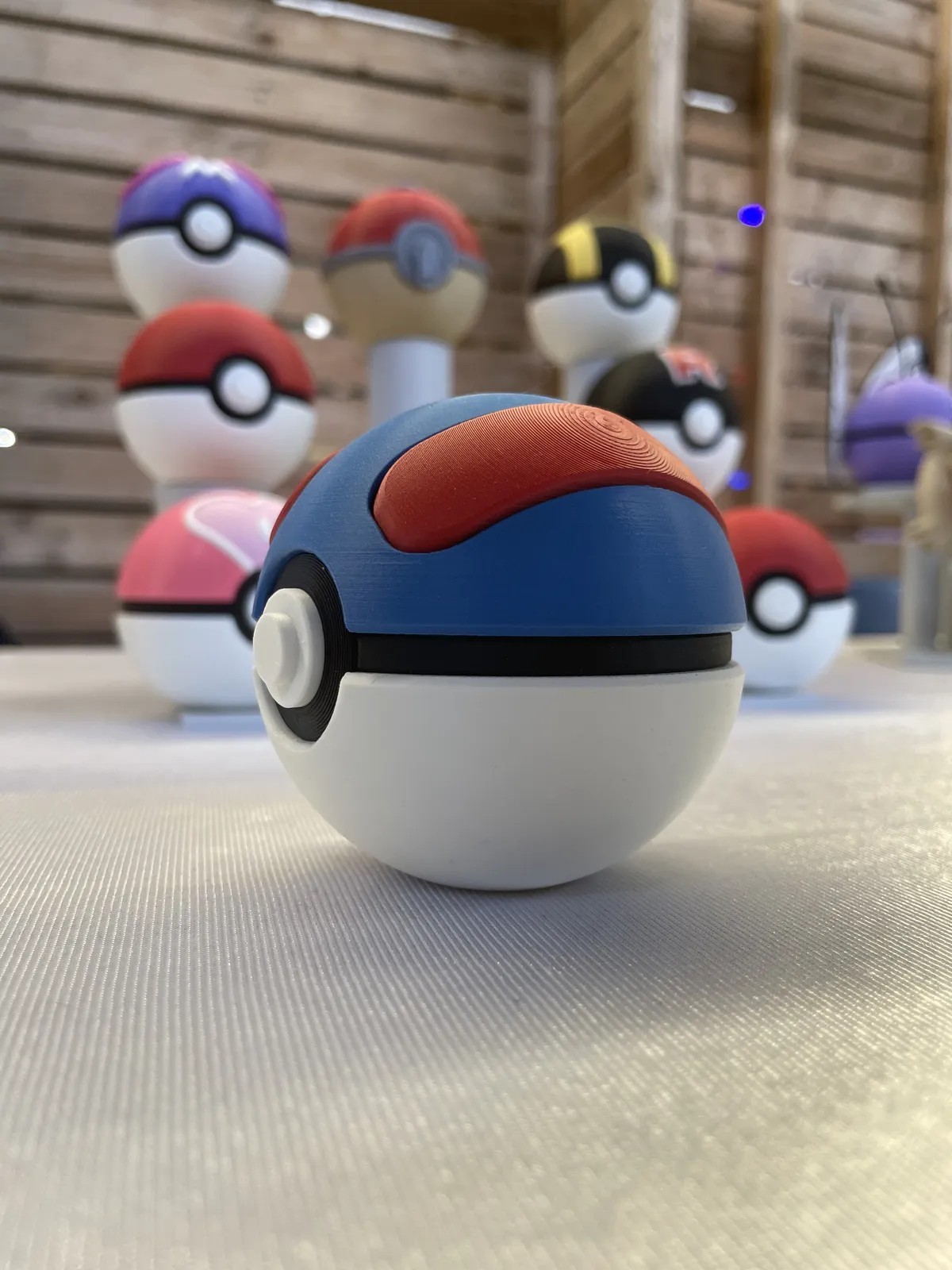 Poké Ball Super Ball